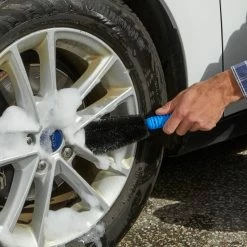 SIMONIZ Car Wash Kit With 53-in Extendable Handle, 6-pc -Simoniz Shop simoniz 6 piece wash brush kit 72c1c895 e1fc 46c0 8013 91b816f16a54