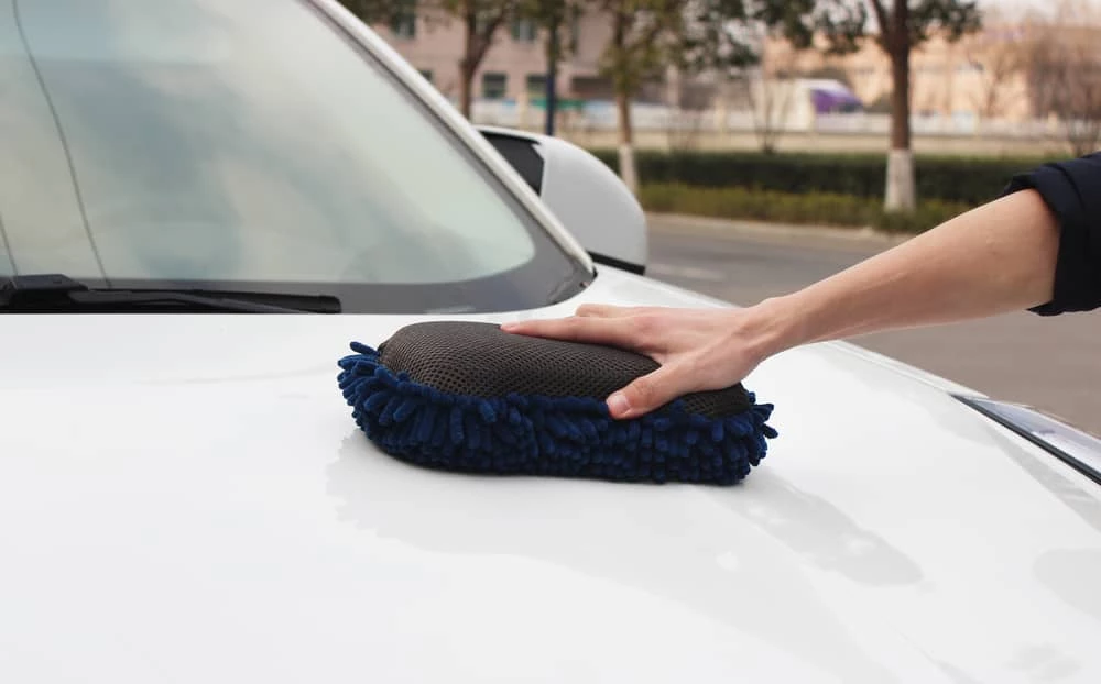 SIMONIZ Microfibre Cleanign Kit, 3-pc 5 SIMONIZ Microfibre Cleanign Kit, 3-pc - Image 3