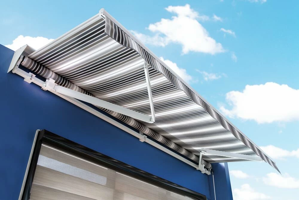 Simoniz RV Roof And Awning Cleaner, 3.78L 7 Simoniz RV Roof And Awning Cleaner, 3.78L - Image 5